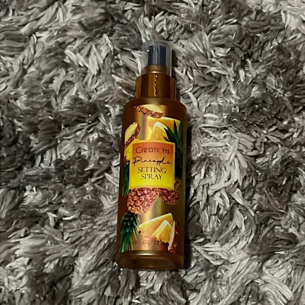 Beauty creations setting spray (new)